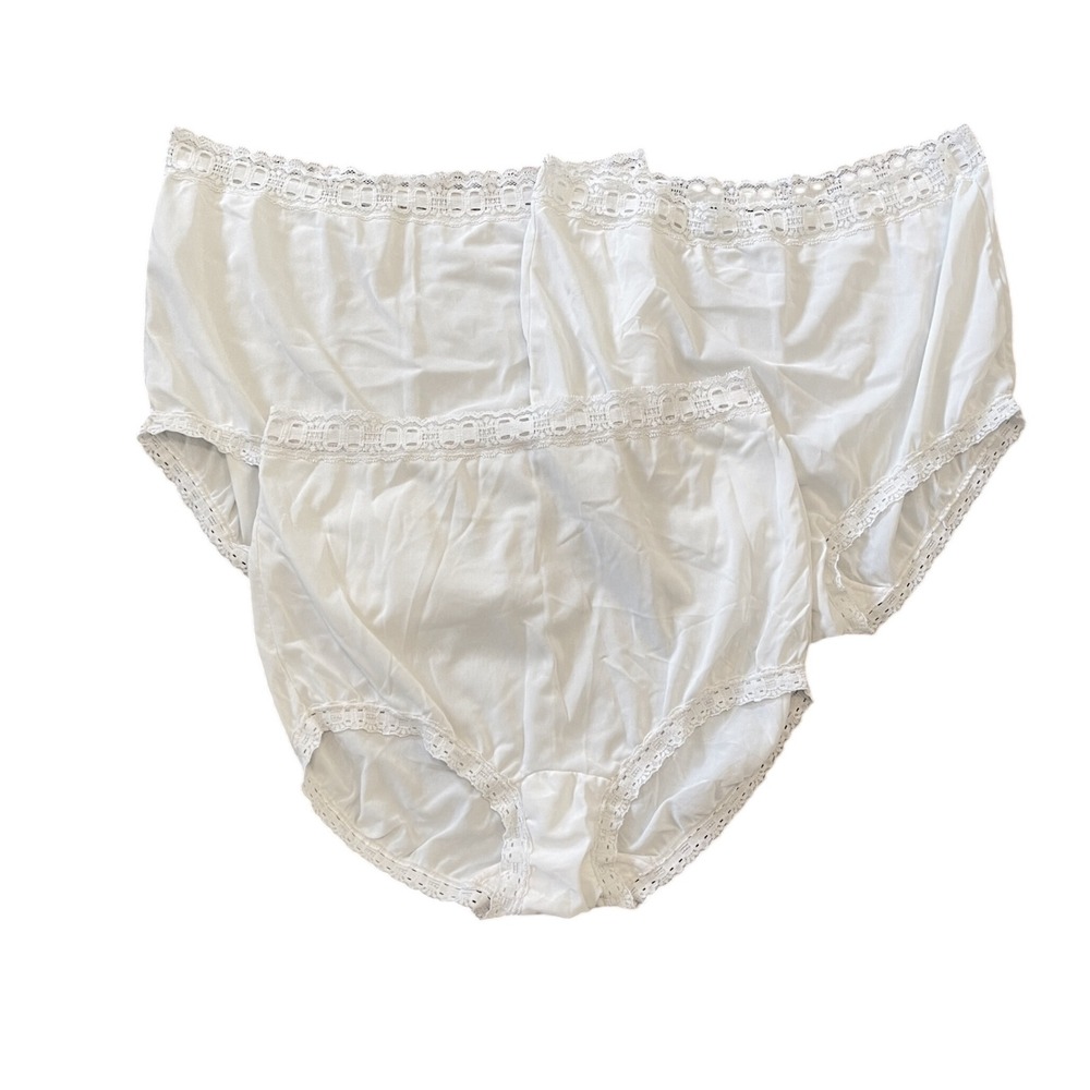 VTG Hanes Sheer Panties Shiny Nylon Gusset Lace 8 Granny Panty 15763 white